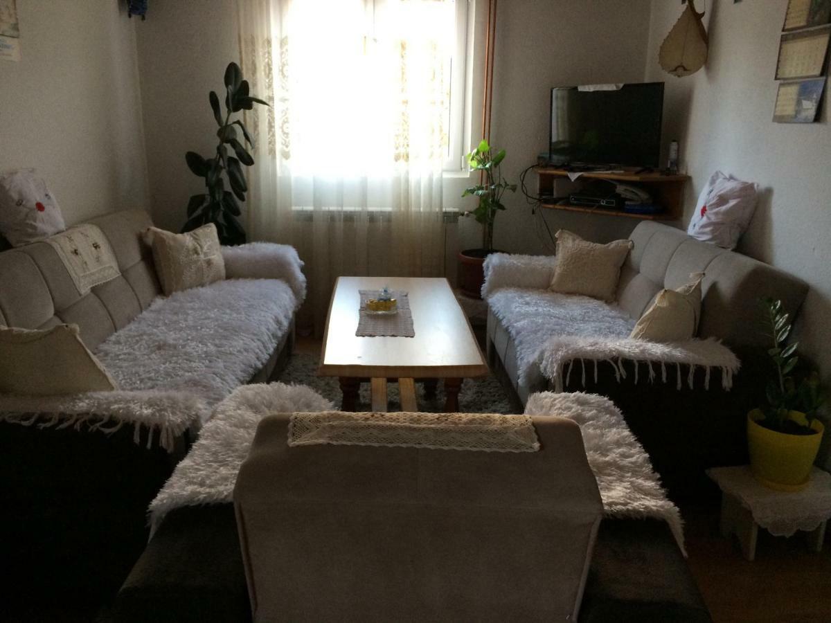 Aprartman Nikola Apartamento Žabljak Exterior foto